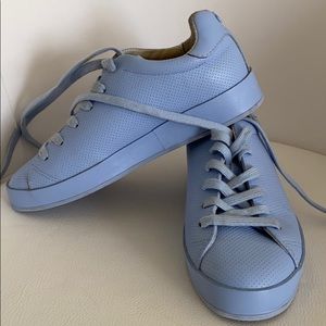 Near new authentic Rag & Bone sneakers